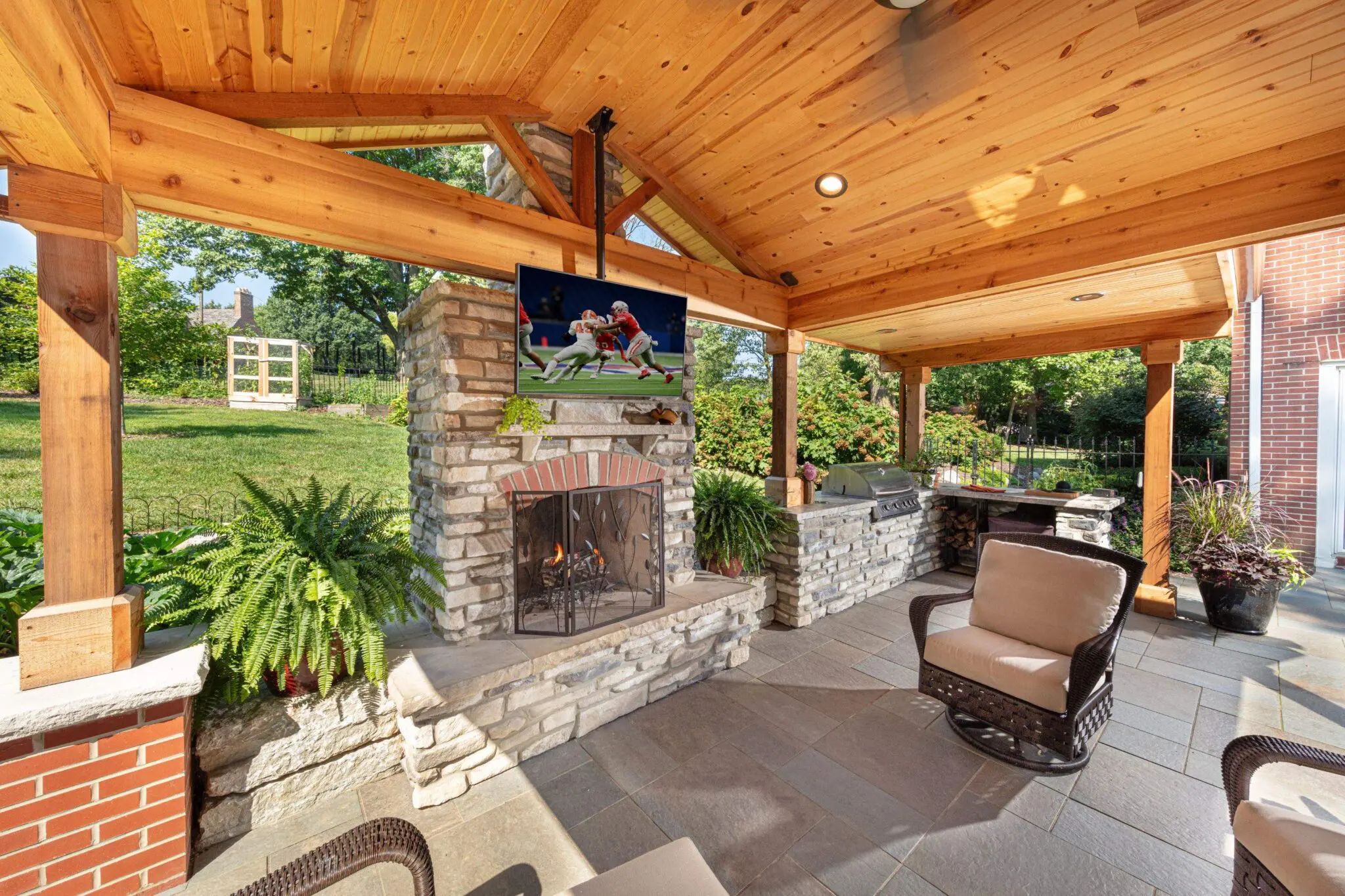 Hardscaping That Lasts