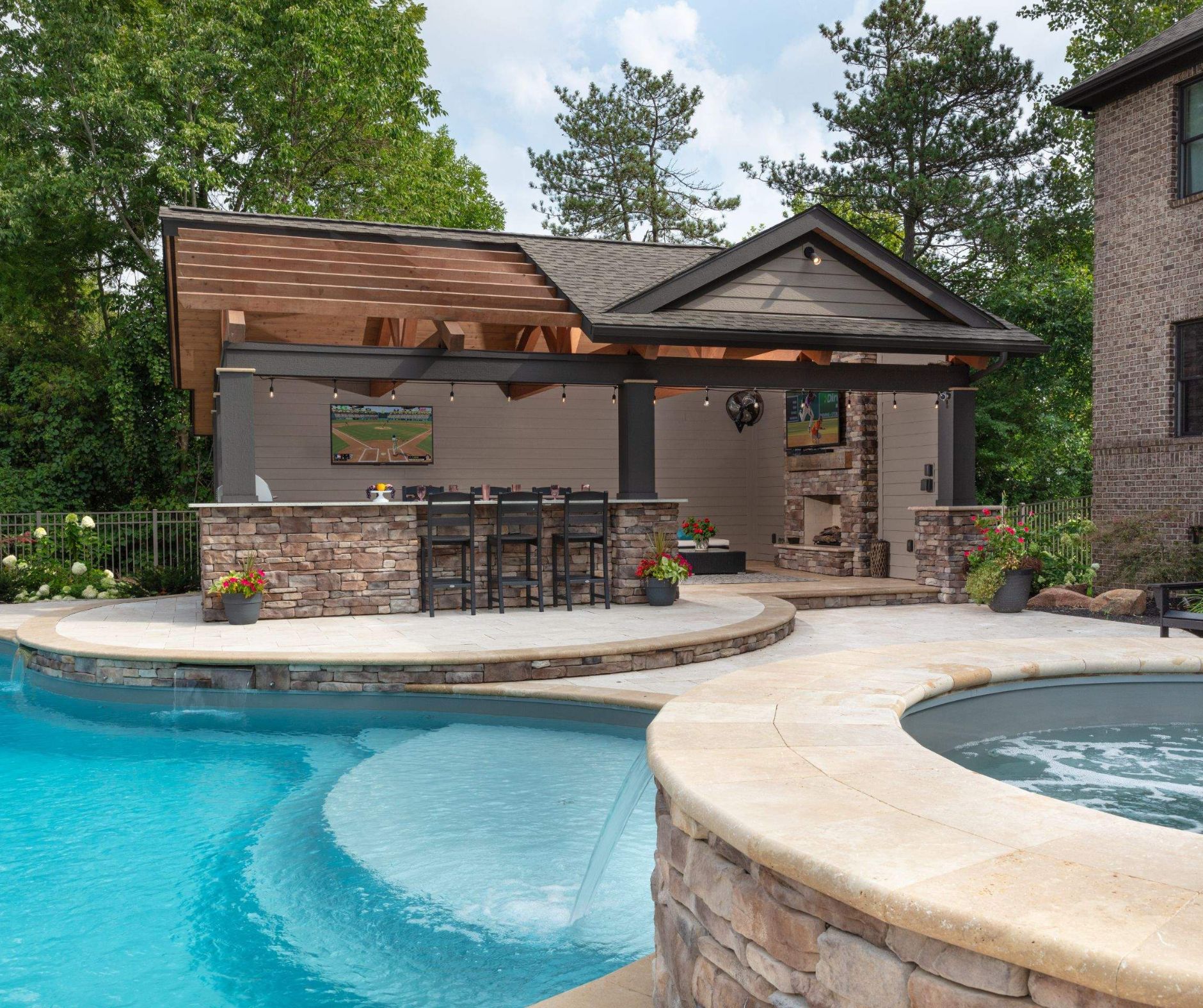 SITE Group Decks Patios and Pools