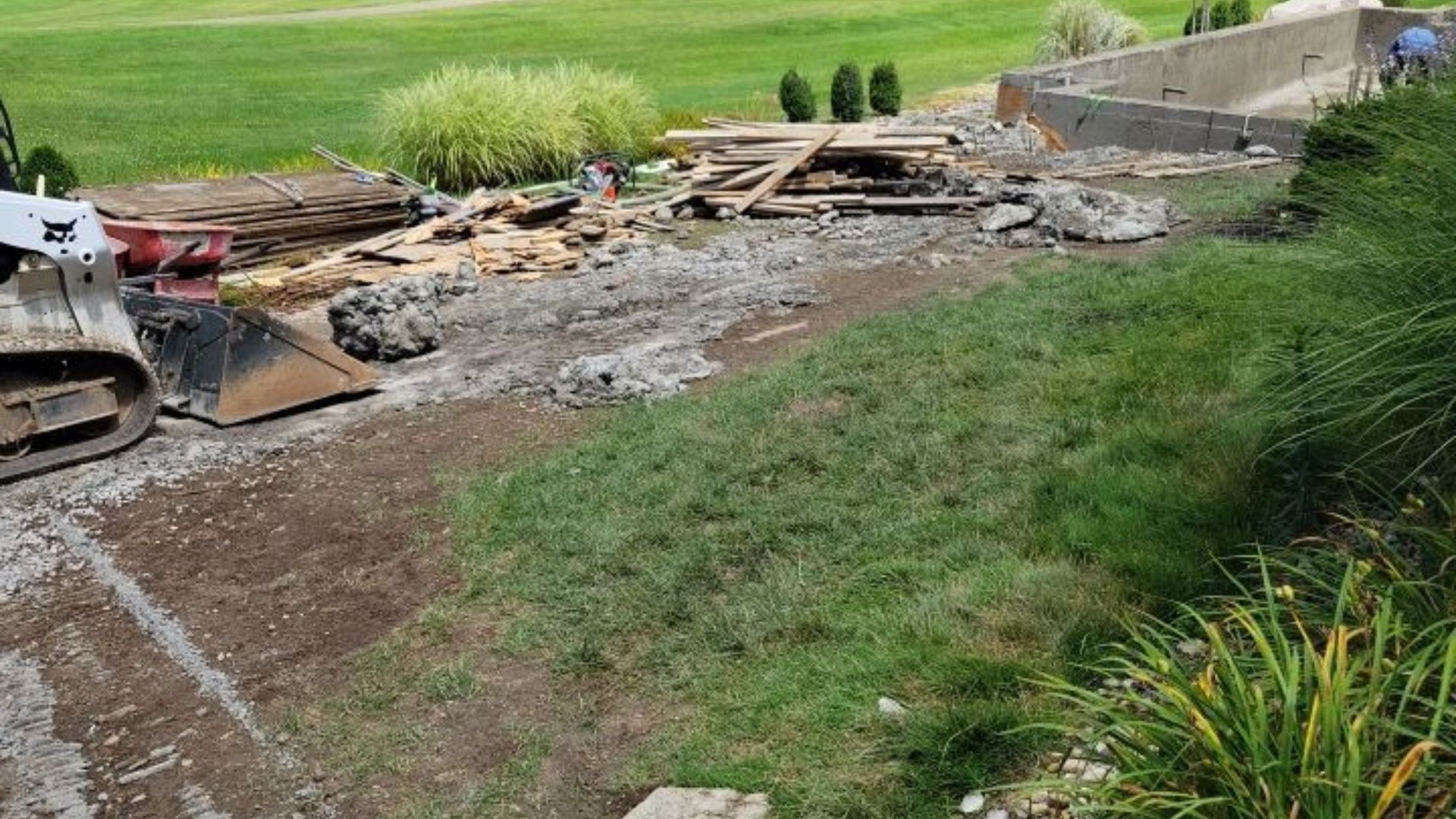 yard grading supplies